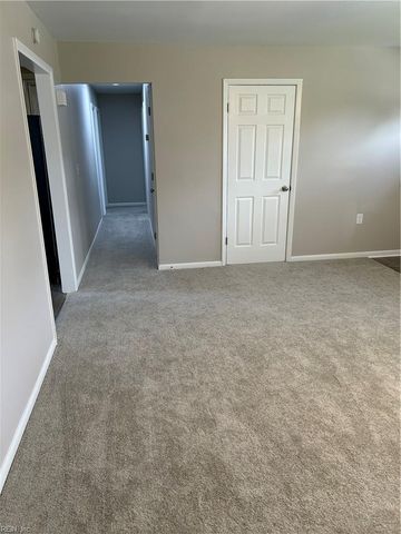 247 Malden LN, Newport News, VA 23602