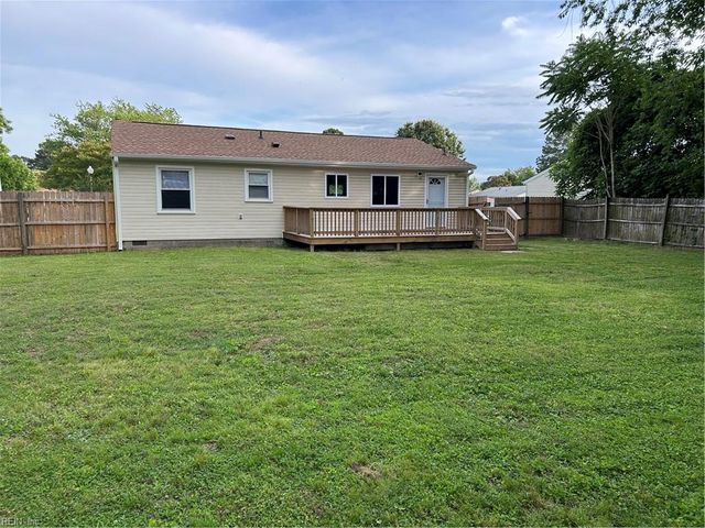 247 Malden LN, Newport News, VA 23602
