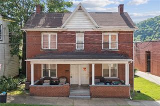 404-406 N Pennsylvania Ave, Apollo Boro, PA 15613