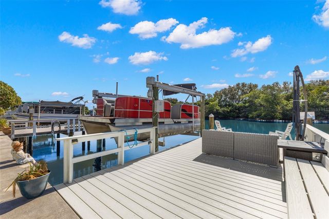 556 MOUNT OAK AVENUE NE 738, St Petersburg, FL 33702