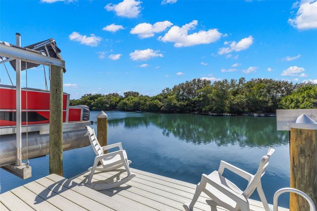 556 MOUNT OAK AVENUE NE 738, St Petersburg, FL 33702