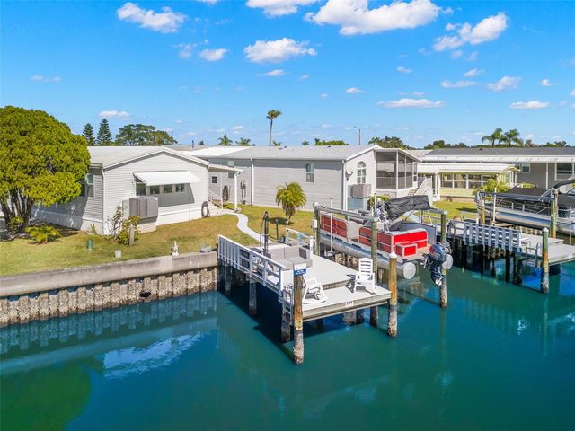 556 MOUNT OAK AVENUE NE 738, St Petersburg, FL 33702