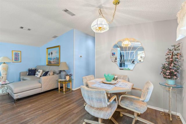556 MOUNT OAK AVENUE NE 738, St Petersburg, FL 33702