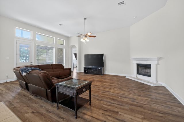 1017 Tabernash DR, Leander, TX 78641