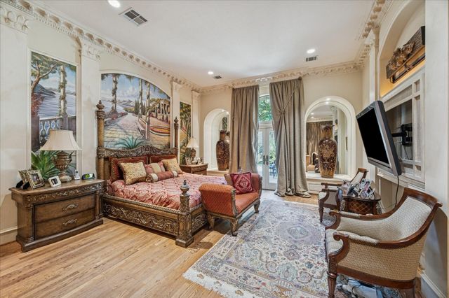 11722 Claywood Street, Houston, TX 77024
