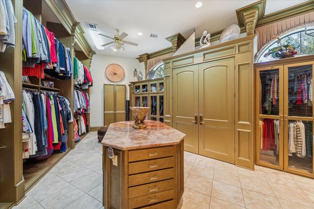 11722 Claywood Street, Houston, TX 77024
