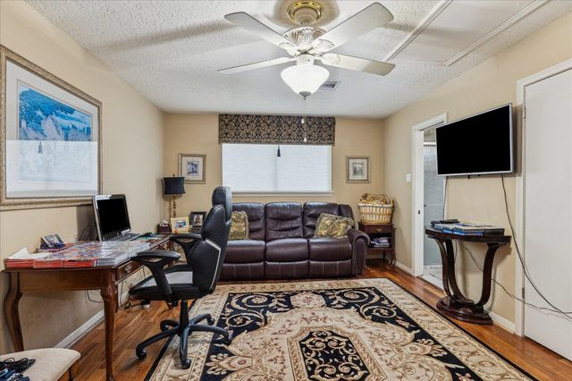 11722 Claywood Street, Houston, TX 77024