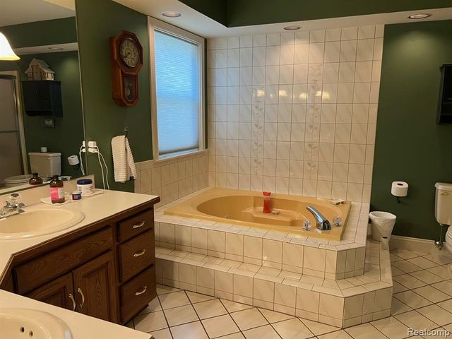 4065 Achtu Trail, Lapeer, MI 48446