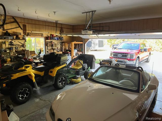 4065 Achtu Trail, Lapeer, MI 48446