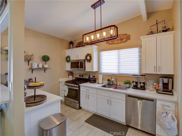 225 W Alru Street, Rialto, CA 92376