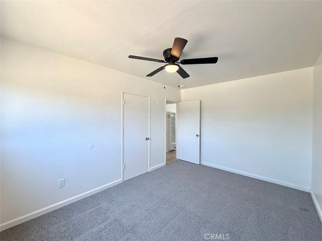 455 E South, Rialto, CA 92376