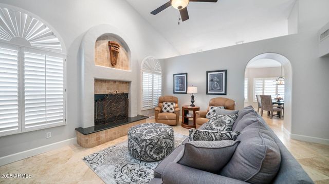 2214 E BEACHCOMBER Drive, Gilbert, AZ 85234