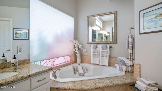2214 E BEACHCOMBER Drive, Gilbert, AZ 85234