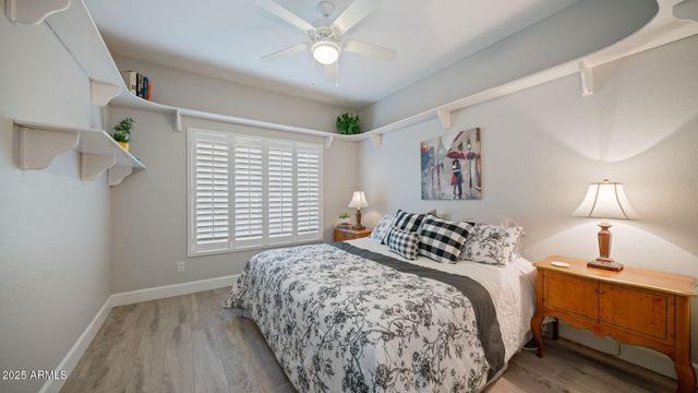 2214 E BEACHCOMBER Drive, Gilbert, AZ 85234