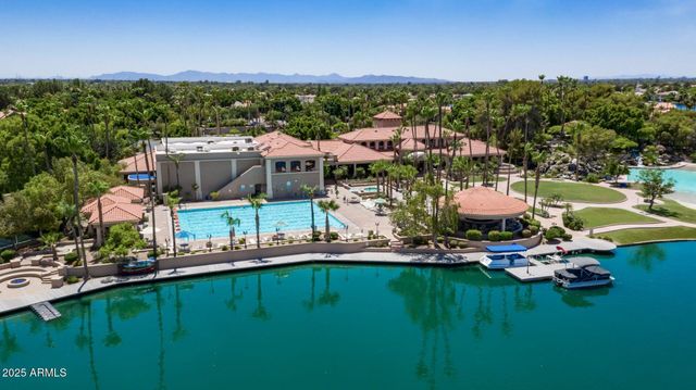 2214 E BEACHCOMBER Drive, Gilbert, AZ 85234