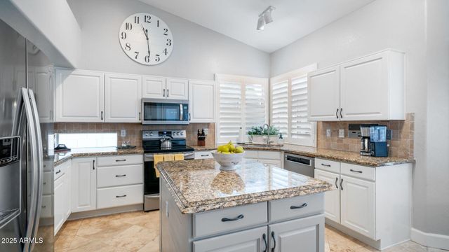 2214 E BEACHCOMBER Drive, Gilbert, AZ 85234