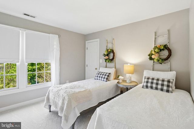 9904 FOUNDERS WAY, Damascus, MD 20872