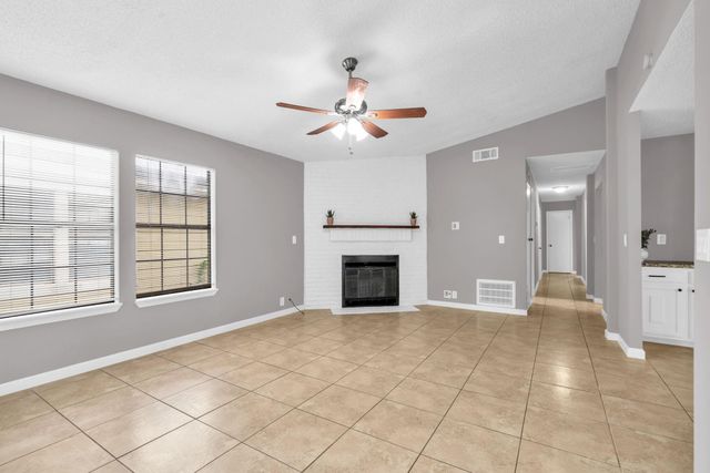 4310 7th Street, Brookshire, TX 77423