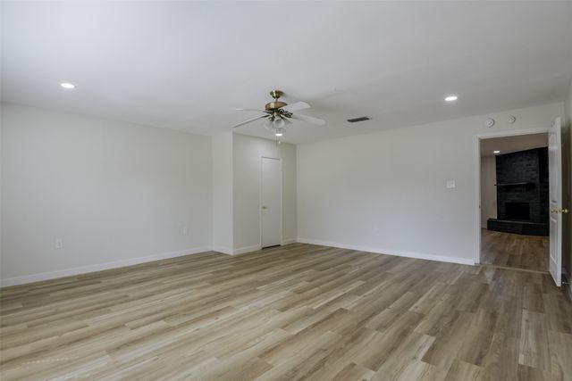 3813 Arnold Drive, Fort Worth, TX 76140