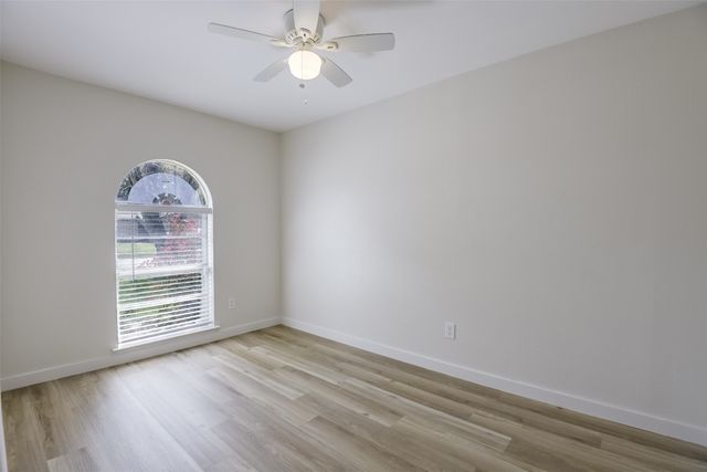 3813 Arnold Drive, Fort Worth, TX 76140