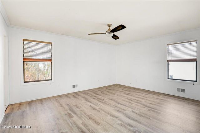 12 Lone Star Lane, Manalapan, NJ 07726