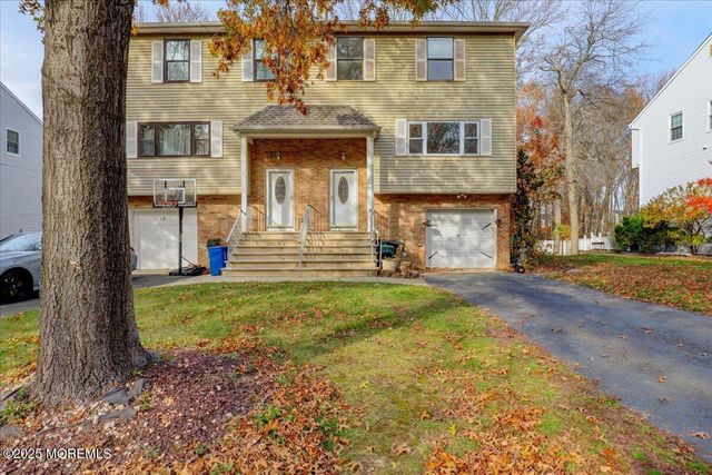 12 Lone Star Lane, Manalapan, NJ 07726