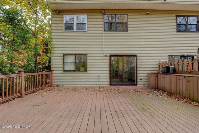 12 Lone Star Lane, Manalapan, NJ 07726