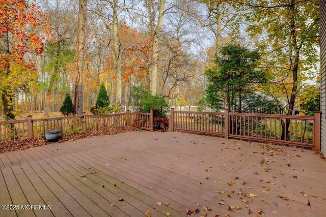 12 Lone Star Lane, Manalapan, NJ 07726