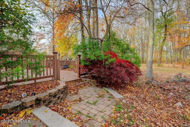 12 Lone Star Lane, Manalapan, NJ 07726