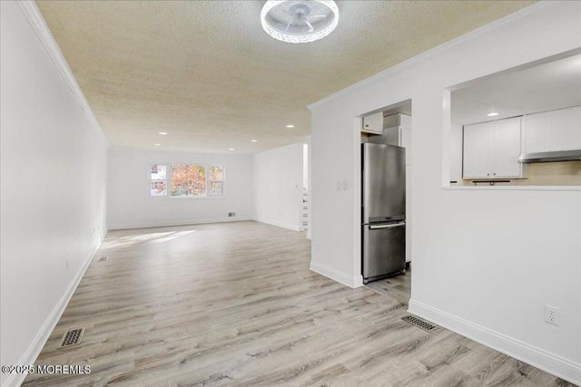 12 Lone Star Lane, Manalapan, NJ 07726