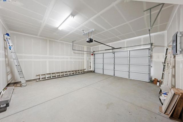 1305 Sunningdale Lane, Fairfield, CA 94533