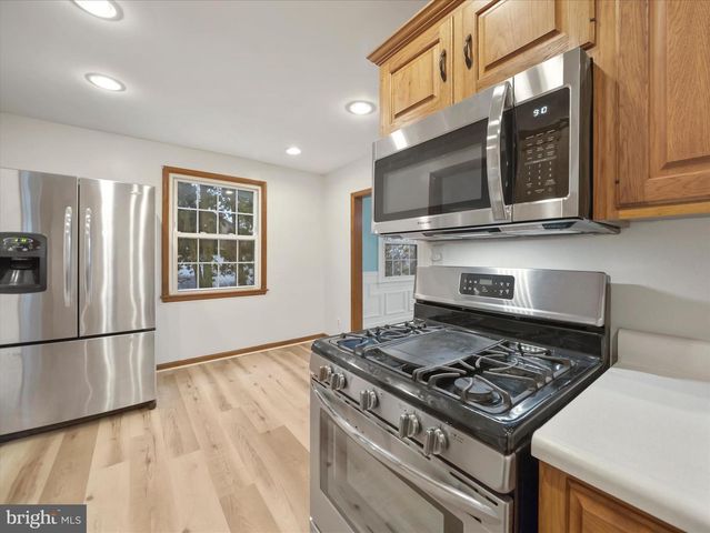 11412 ORCHARD RD, Waynesboro, PA 17268