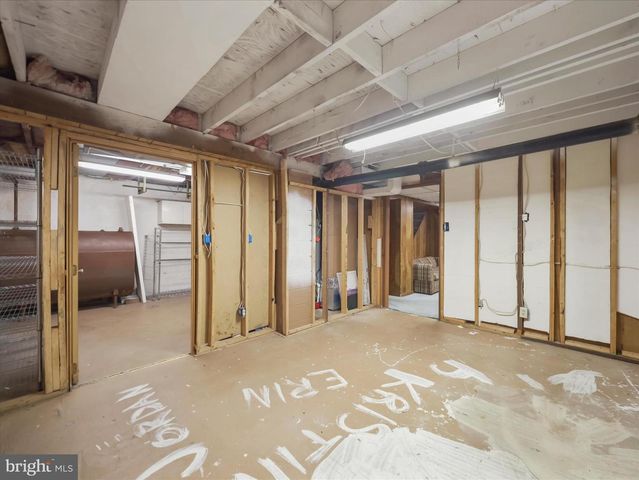 11412 ORCHARD RD, Waynesboro, PA 17268