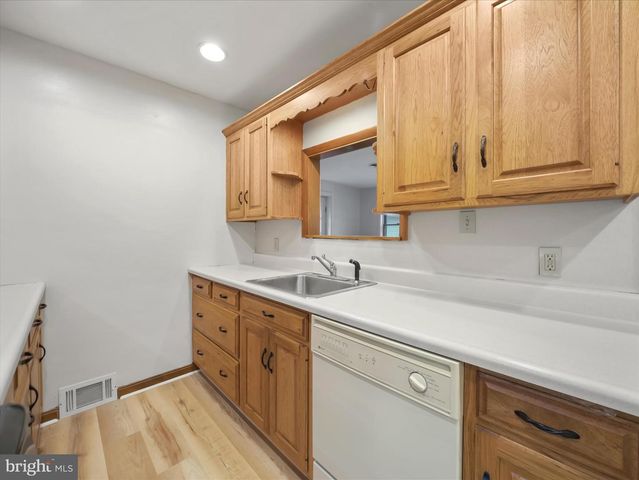 11412 ORCHARD RD, Waynesboro, PA 17268