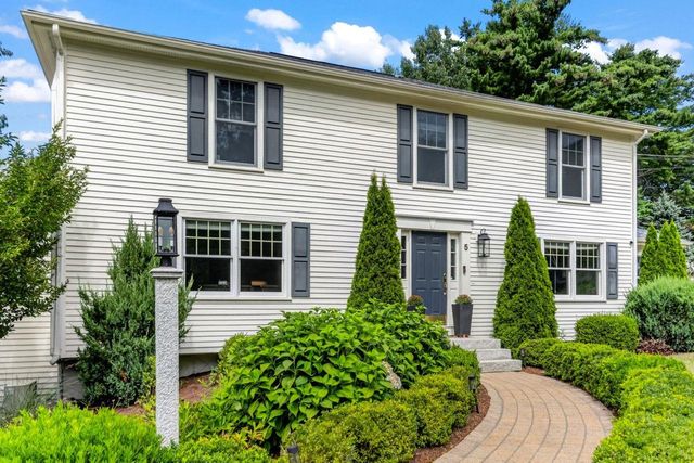5 Roberta Drive, Dover, NH 03820