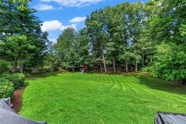 5 Roberta Drive, Dover, NH 03820