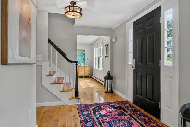 5 Roberta Drive, Dover, NH 03820