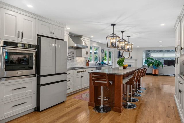5 Roberta Drive, Dover, NH 03820