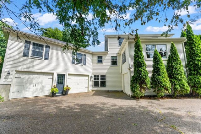 5 Roberta Drive, Dover, NH 03820