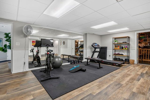 5 Roberta Drive, Dover, NH 03820