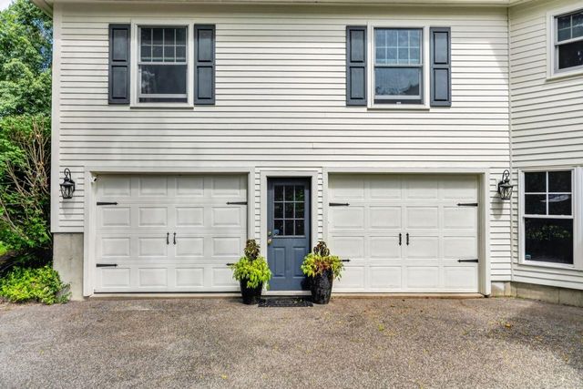 5 Roberta Drive, Dover, NH 03820