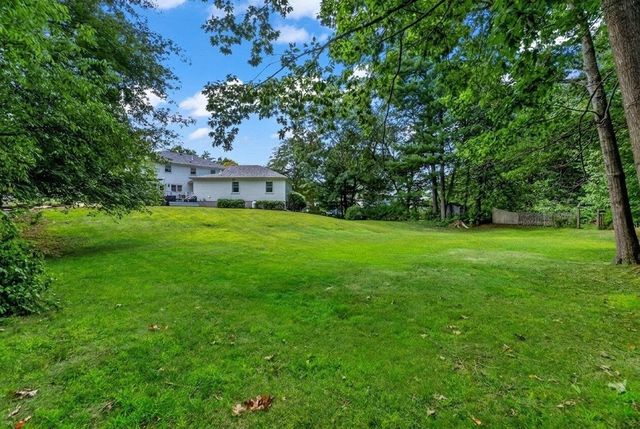 5 Roberta Drive, Dover, NH 03820