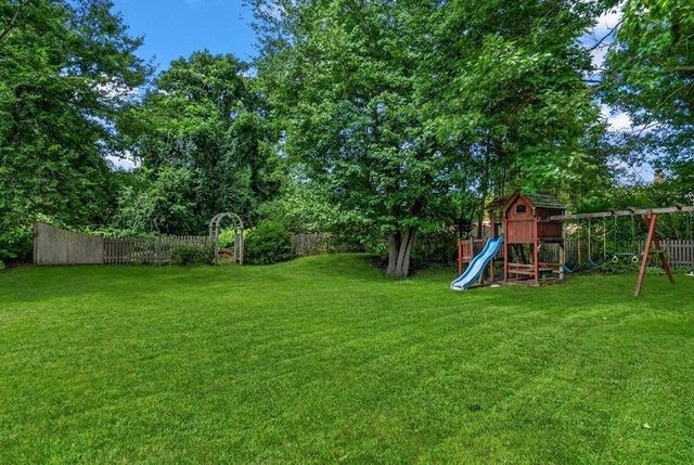 5 Roberta Drive, Dover, NH 03820