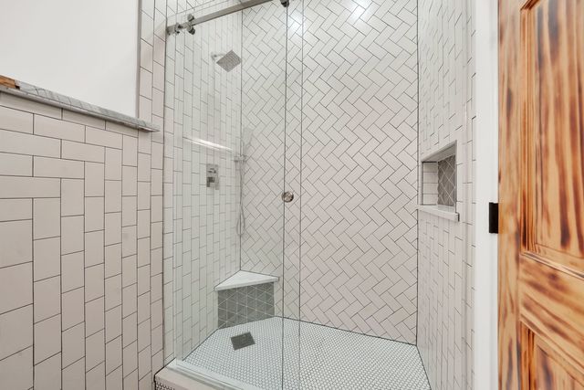 1453 W Garfield Boulevard 3, Chicago, IL 60636