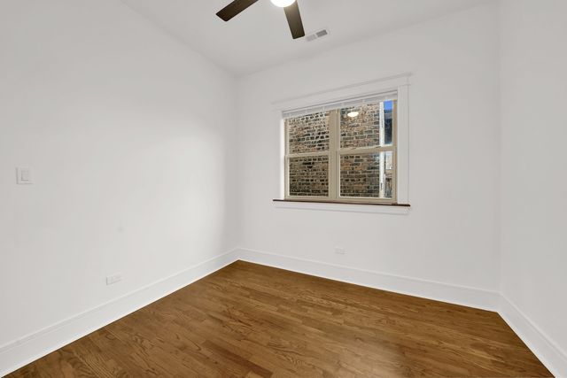 1453 W Garfield Boulevard 3, Chicago, IL 60636