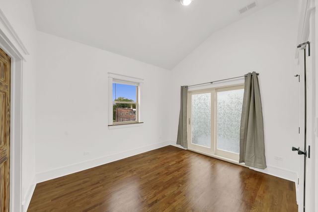 1453 W Garfield Boulevard 3, Chicago, IL 60636