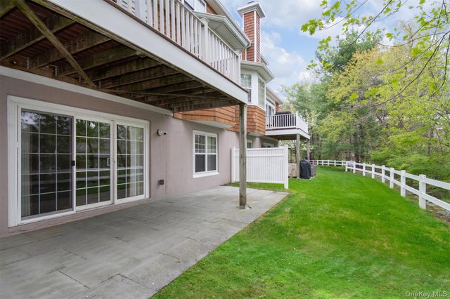16 Wyldwood Drive, Tarrytown, NY 10591