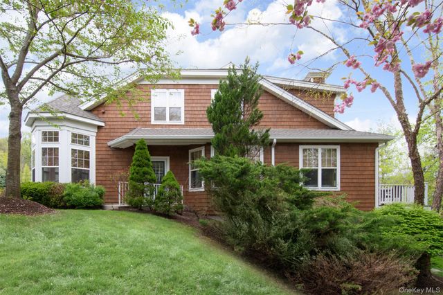 16 Wyldwood Drive, Tarrytown, NY 10591