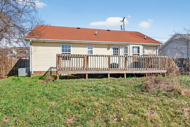 1630 Hannibal Dr, Oak Grove, KY 42262