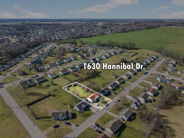 1630 Hannibal Dr, Oak Grove, KY 42262